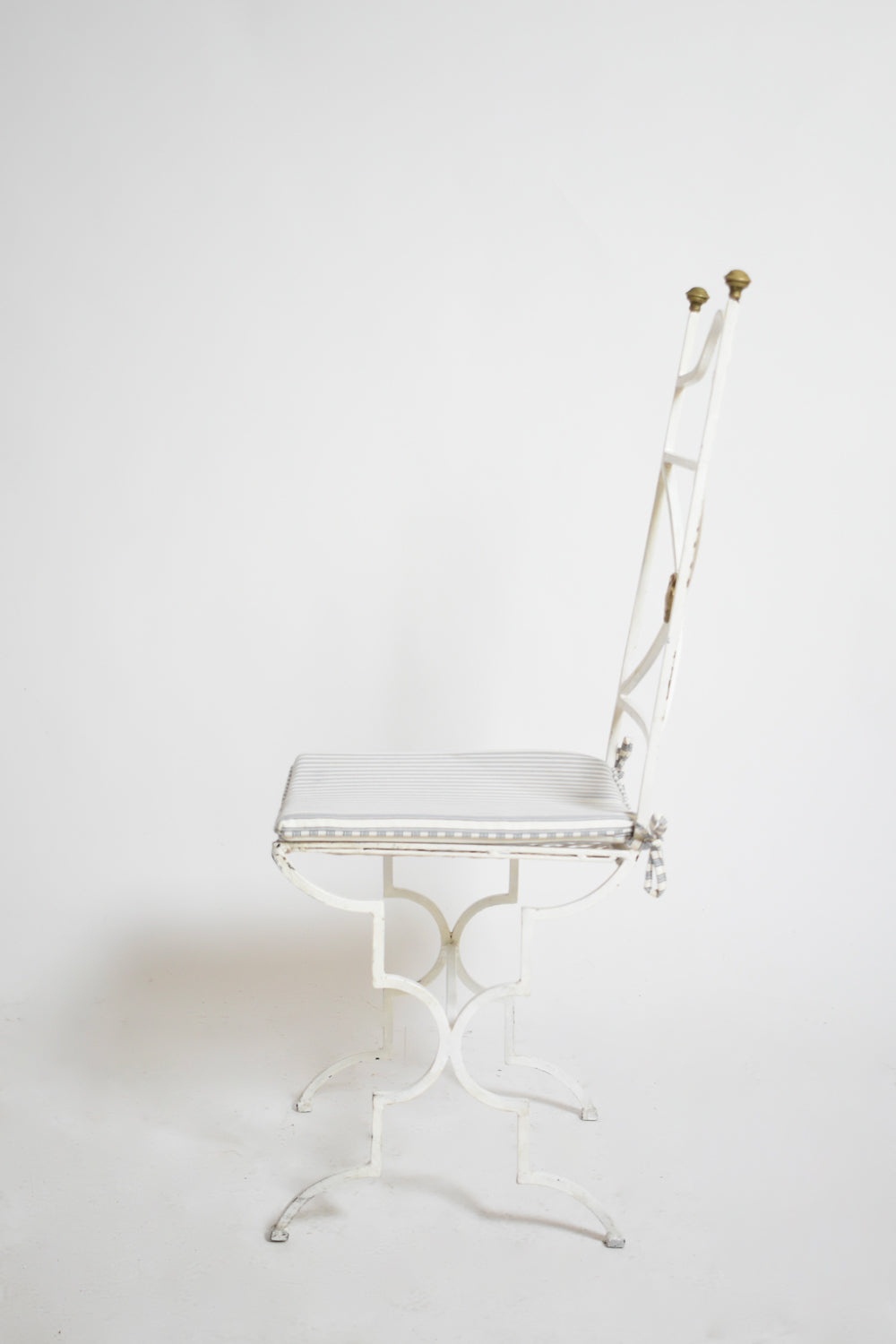 Set of 4 white lacquered wrought iron chairs, 1940s