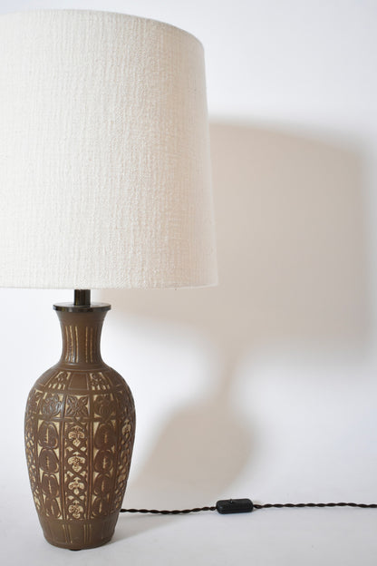 Low relief folliage pattern ceramic lamp, 1930s.