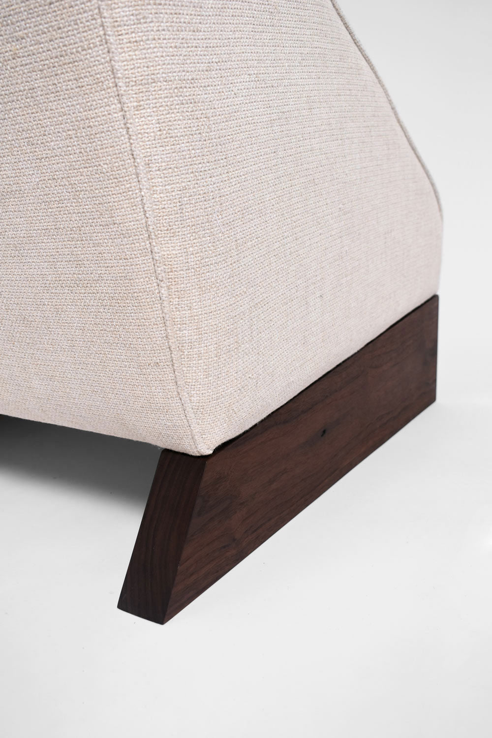 "Arrabida" armchair, Barracuda Edition
