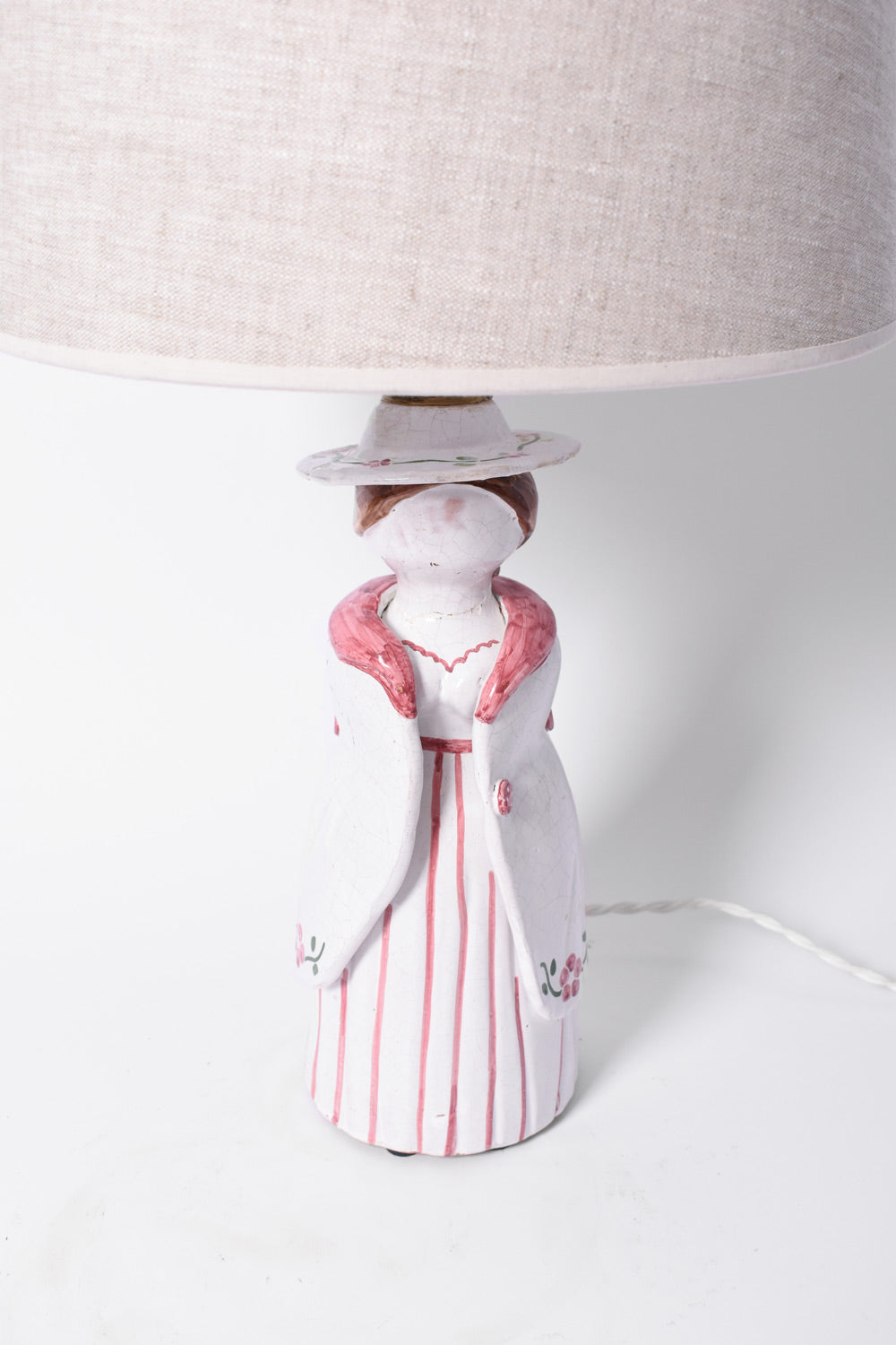 Anthropomorphic ceramic lamp representing a farmer woman. Portugal, 1950s