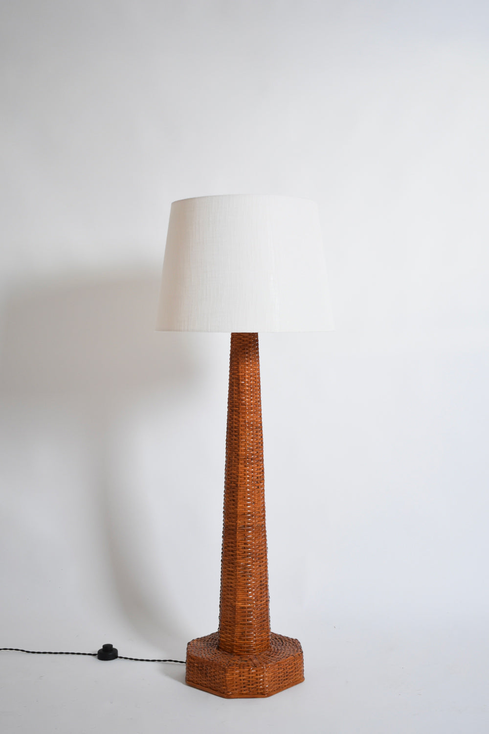 “Caprarola” 105cm braided floor lamp, Barracuda Edition