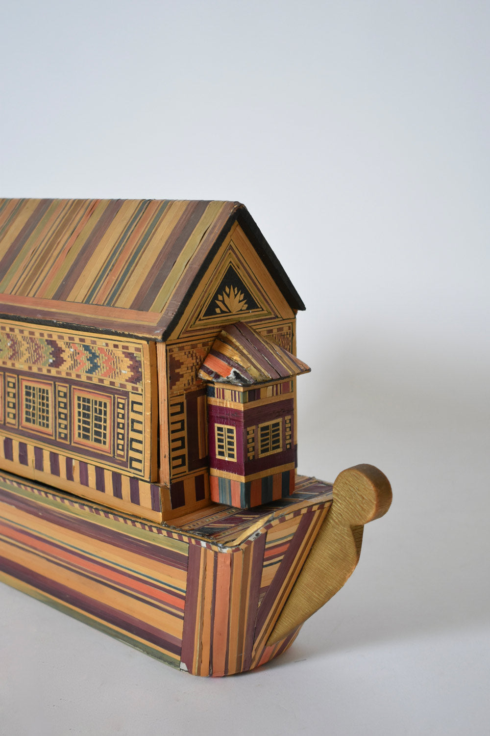 Straw marquetry box, 1970s.