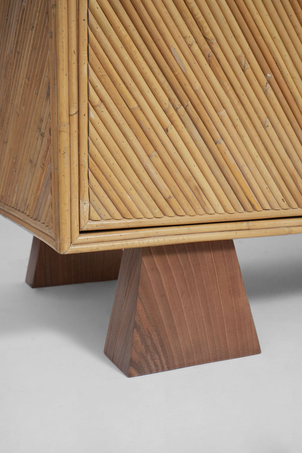 "Arrabida" 120cm rattan and walnut sideboard, Barracuda dition.